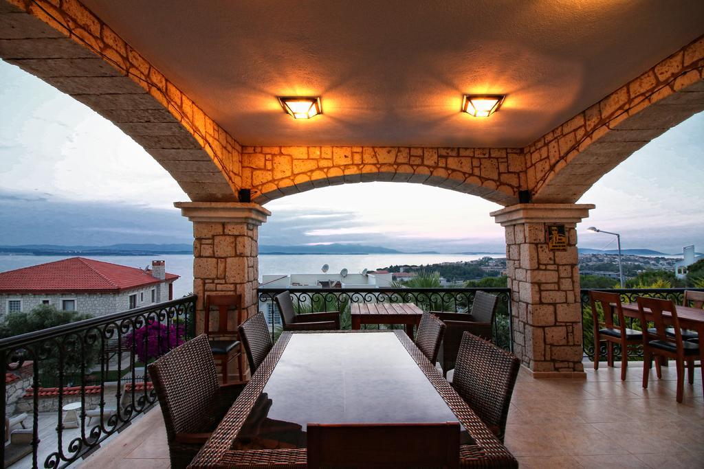 Pasha Port Hotel & Restaurant Alaçatı Exterior photo